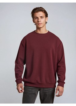 Sinsay - Bluza crewneck - bordowy - id: 973EU-83X - marki Sinsay - 187246261 Sinsay - Bluza crewneck - bordowy ze sklepu Sinsay w kategorii Bluzy męskie - zdjęcie 187246261