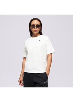 JORDAN T-SHIRT W J ESSEN GF TEE CORE 23 - id: FN4500-101 - marki Jordan - 187248964 JORDAN T-SHIRT W J ESSEN GF TEE CORE 23 ze sklepu Sizeer w kategorii Bluzki damskie - zdjęcie 187248964