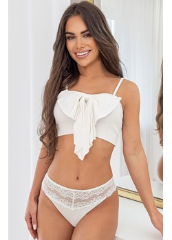 Donna stringi damskie koronkowe białe 230, Kolor biały, Rozmiar S, Donna - id: 221487 - marki Donna - 187253621 Donna stringi damskie koronkowe białe 230, Kolor biały, Rozmiar S, Donna ze sklepu Intymna w kategorii Majtki damskie - zdjęcie 187253621