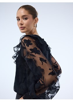 Mohito - Czarna bluzka z ozdobnymi rękawami - czarny ze sklepu Mohito w kategorii Bluzki damskie - zdjęcie 187260132
