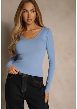 Niebieski Sweter o Taliowanym Kroju z Nieregularnym Dekoltem w V Fenalissa - id: WMY-5858-MIX3K-51-BLUE - marki Renee - 187263344 Niebieski Sweter o Taliowanym Kroju z Nieregularnym Dekoltem w V Fenalissa ze sklepu renee.pl w kategorii Swetry damskie - zdjęcie 187263344