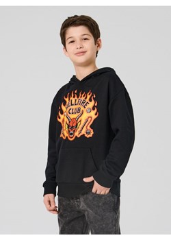 Sinsay - Bluza hoodie z nadrukiem Stranger Things - czarny ze sklepu Sinsay w kategorii Bluzy chłopięce - zdjęcie 187266252