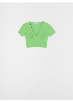 Sinsay - Crop top z ozdobnymi marszczeniami - zielony - id: 0587T-76X - marki Sinsay - 187266261 Sinsay - Crop top z ozdobnymi marszczeniami - zielony ze sklepu Sinsay w kategorii Bluzki damskie - zdjęcie 187266261
