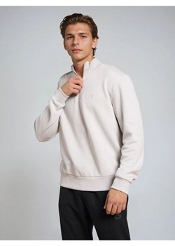 Sinsay - Bluza basic - kremowy - id: 5034O-02X - marki Sinsay - 187266341 Sinsay - Bluza basic - kremowy ze sklepu Sinsay w kategorii Bluzy męskie - zdjęcie 187266341