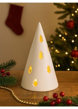 Sinsay - Świecznik w kształcie choinki - biały - id: 660GH-00X - marki Sinsay - 187266411 Sinsay - Świecznik w kształcie choinki - biały ze sklepu Sinsay w kategorii Dekoracje bożonarodzeniowe - zdjęcie 187266411
