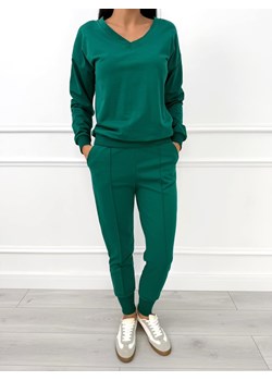 Zielony Komplet Bluza + Spodnie - id: 23070283 - marki Modnakiecka.pl - 187269733 Zielony Komplet Bluza + Spodnie ze sklepu ModnaKiecka.pl w kategorii Komplety i garnitury damskie - zdjęcie 187269733