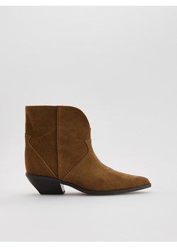 Reserved - Zamszowe botki - beżowy - id: 068FF-80X - marki Reserved - 187275203 Reserved - Zamszowe botki - beżowy ze sklepu Reserved w kategorii Botki - zdjęcie 187275203