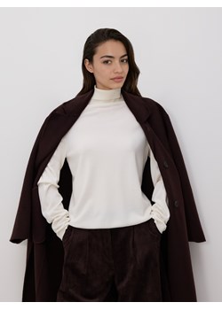 Reserved - Golf z wiskozą - złamana biel - id: 270GV-01X - marki Reserved - 187275294 Reserved - Golf z wiskozą - złamana biel ze sklepu Reserved w kategorii Swetry damskie - zdjęcie 187275294