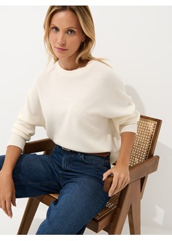 Mohito - Wełniany kremowy sweter - kremowy - id: 431EQ-01X - marki Mohito - 187276563 Mohito - Wełniany kremowy sweter - kremowy ze sklepu Mohito w kategorii Swetry damskie - zdjęcie 187276563