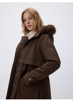 Reserved - Długa kurtka z kapturem - brązowy - id: 696HD-88X - marki Reserved - 187276894 Reserved - Długa kurtka z kapturem - brązowy ze sklepu Reserved w kategorii Kurtki damskie - zdjęcie 187276894