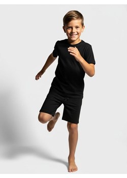 Sinsay - Szorty w stylu basic - czarny - id: 142DX-99X - marki Sinsay - 187280682 Sinsay - Szorty w stylu basic - czarny ze sklepu Sinsay w kategorii Spodenki chłopięce - zdjęcie 187280682