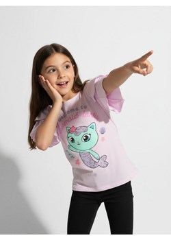 Sinsay - Koszulka Gabby's Dollhouse - fioletowy - id: 160EB-04X - marki Sinsay - 187280684 Sinsay - Koszulka Gabby's Dollhouse - fioletowy ze sklepu Sinsay w kategorii Bluzki dziewczęce - zdjęcie 187280684