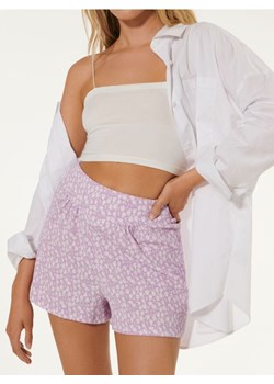 Sinsay - Szorty z kwiatowym wzorem - fioletowy ze sklepu Sinsay w kategorii Szorty - zdjęcie 187280750