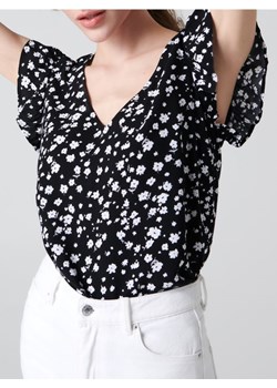 Sinsay - Wiskozowa bluzka ze wzorem - czarny - id: 6800J-99X - marki Sinsay - 187280771 Sinsay - Wiskozowa bluzka ze wzorem - czarny ze sklepu Sinsay w kategorii Bluzki damskie - zdjęcie 187280771