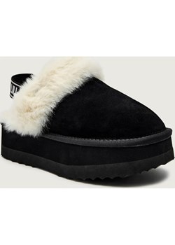Liu Jo Mule JANE 10 | zamsz | shearling - id: LC255W000023222 - marki Liu Jo - 187281363 Liu Jo Mule JANE 10 | zamsz | shearling ze sklepu Gomez Fashion Store w kategorii Śniegowce damskie - zdjęcie 187281363