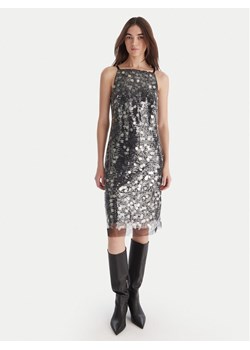 DKNY Sukienka koktajlowa DD54AN04 Srebrny Slim Fit - id: 0000305659101 - marki DKNY - 187285774 DKNY Sukienka koktajlowa DD54AN04 Srebrny Slim Fit ze sklepu MODIVO w kategorii Sukienki - zdjęcie 187285774