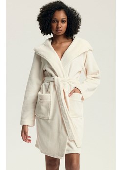Henderson szlafrok damski z kapturem Darlan 43599-01X, Kolor kremowy, Rozmiar L, Henderson ze sklepu Intymna w kategorii Szlafroki damskie - zdjęcie 187287523