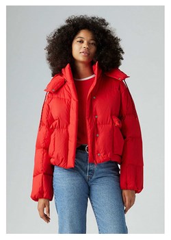 Levi&apos;s Kurtka puchowa w kolorze czerwonym ze sklepu Limango Polska w kategorii Kurtki damskie - zdjęcie 187288350