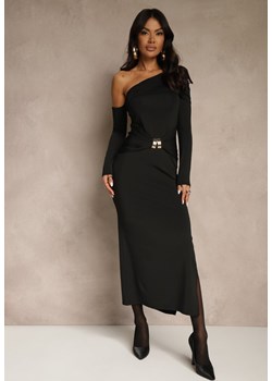 Czarna Sukienka z Wiskozą Aplikacją Marszczeniem i Wywiniętym Dekoltem Reilenna - id: E26066-38-BLACK - marki Renee - 187290202 Czarna Sukienka z Wiskozą Aplikacją Marszczeniem i Wywiniętym Dekoltem Reilenna ze sklepu renee.pl w kategorii Sukienki - zdjęcie 187290202