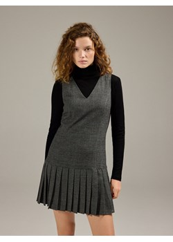 Reserved - Sukienka z plisami - szary - id: 088GP-86X - marki Reserved - 187290410 Reserved - Sukienka z plisami - szary ze sklepu Reserved w kategorii Sukienki - zdjęcie 187290410