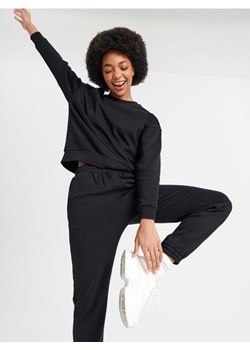 Sinsay - Bluza basic - czarny - id: 6478F-99X - marki Sinsay - 187291693 Sinsay - Bluza basic - czarny ze sklepu Sinsay w kategorii Bluzy damskie - zdjęcie 187291693