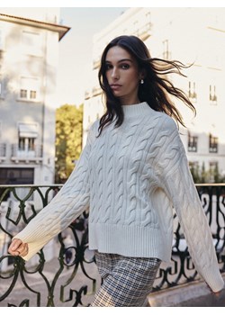 Mohito - Sweter z bawełny i wełny - kremowy - id: 447EQ-01X - marki Mohito - 187293832 Mohito - Sweter z bawełny i wełny - kremowy ze sklepu Mohito w kategorii Swetry damskie - zdjęcie 187293832