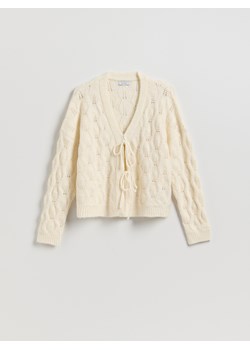Reserved - Kardigan z wiązaniem - kremowy ze sklepu Reserved w kategorii Swetry damskie - zdjęcie 187294593