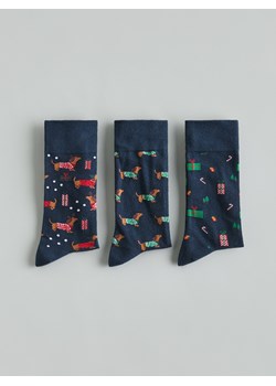 Reserved - 3 pack świątecznych skarpet - granatowy - id: 261FB-59X - marki Reserved - 187295770 Reserved - 3 pack świątecznych skarpet - granatowy ze sklepu Reserved w kategorii Skarpetki męskie - zdjęcie 187295770