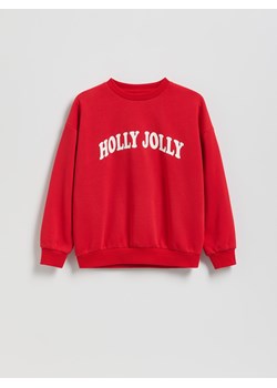 Reserved - Bluza z nadrukiem - czerwony - id: 969FJ-33X - marki Reserved - 187296600 Reserved - Bluza z nadrukiem - czerwony ze sklepu Reserved w kategorii Bluzy chłopięce - zdjęcie 187296600
