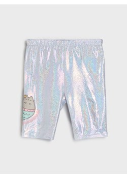 Sinsay - Krótkie legginsy Pusheen the Cat - srebrny - id: 203EB-SLV - marki Sinsay - 187297184 Sinsay - Krótkie legginsy Pusheen the Cat - srebrny ze sklepu Sinsay w kategorii Spodenki dziewczęce - zdjęcie 187297184