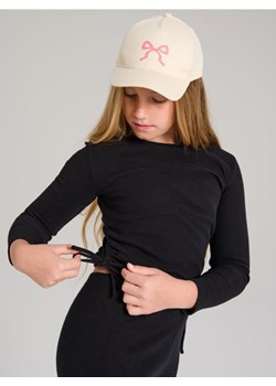 Sinsay - Bluzka z grubej prążkowanej dzianiny - czarny - id: 330GG-99X - marki Sinsay - 187297191 Sinsay - Bluzka z grubej prążkowanej dzianiny - czarny ze sklepu Sinsay w kategorii Bluzki dziewczęce - zdjęcie 187297191