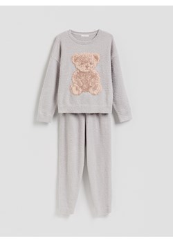 Reserved - Dwuczęściowa piżama - jasnoszary - id: 224EY-09X - marki Reserved - 187297893 Reserved - Dwuczęściowa piżama - jasnoszary ze sklepu Reserved w kategorii Piżamy damskie - zdjęcie 187297893