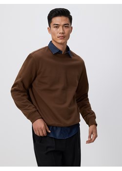 Reserved - Gładka bluza z bawełną - brązowy ze sklepu Reserved w kategorii Bluzy męskie - zdjęcie 187298064