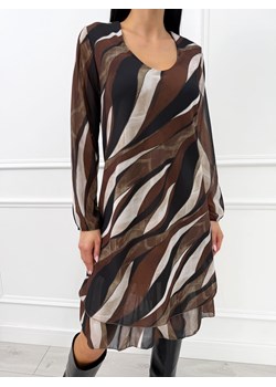 Brązowa Wzorzysta Sukienka z Dekoltem V - id: 23070377 - marki Modnakiecka.pl - 187300610 Brązowa Wzorzysta Sukienka z Dekoltem V ze sklepu ModnaKiecka.pl w kategorii Sukienki - zdjęcie 187300610