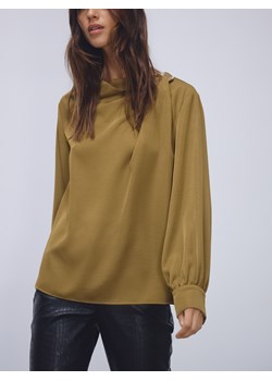 Reserved - Bluzka z ozdobnym detalem - oliwkowy ze sklepu Reserved w kategorii Bluzki damskie - zdjęcie 187304343