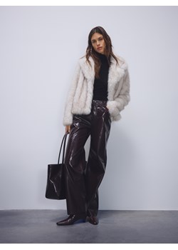 Reserved - Spodnie z imitacji skóry - burgundowy - id: 719GM-53X - marki Reserved - 187304730 Reserved - Spodnie z imitacji skóry - burgundowy ze sklepu Reserved w kategorii Spodnie damskie - zdjęcie 187304730