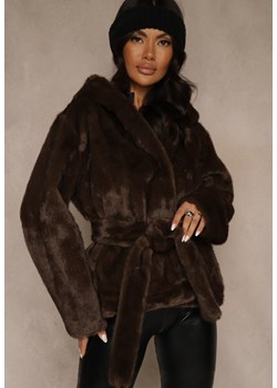 Brązowa Futerkowa Kurtka z Kapturem i Wiązanym Paskiem Zetele ze sklepu renee.pl w kategorii Futra damskie - zdjęcie 187305000