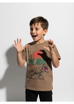 Sinsay - Koszulka z nadrukiem na plecach Jurassic World - brązowy - id: 354DZ-84X - marki Sinsay - 187306013 Sinsay - Koszulka z nadrukiem na plecach Jurassic World - brązowy ze sklepu Sinsay w kategorii T-shirty chłopięce - zdjęcie 187306013