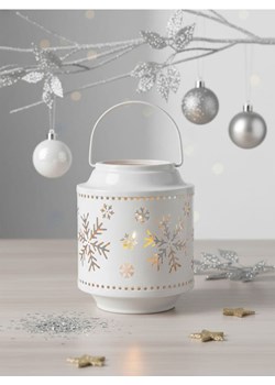 Sinsay - Świecznik ze świątecznym motywem - biały - id: 490GH-00X - marki Sinsay - 187306032 Sinsay - Świecznik ze świątecznym motywem - biały ze sklepu Sinsay w kategorii Świeczniki - zdjęcie 187306032