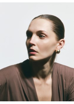 Reserved - Body oversize - brązowy - id: ZY000-88X - marki Reserved - 187308444 Reserved - Body oversize - brązowy ze sklepu Reserved w kategorii Bluzki damskie - zdjęcie 187308444