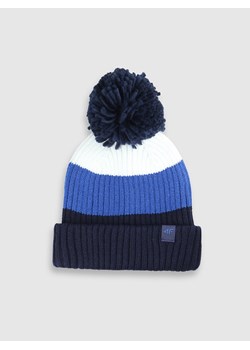 Chłopięca czapka zimowa 4F 4FJWAW25ACAPM660 - multikolor ze sklepu Sportstylestory.com w kategorii Czapki dziecięce - zdjęcie 187308871