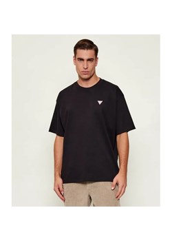 Guess Jeans T-shirt | Oversize fit - id: GE244M000010058 - marki Guess - 187309243 Guess Jeans T-shirt | Oversize fit ze sklepu Gomez Fashion Store w kategorii T-shirty męskie - zdjęcie 187309243