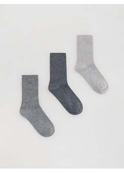 Reserved - Skarpetki z wełną 3 pack - szary - id: 627FA-85X - marki Reserved - 187312414 Reserved - Skarpetki z wełną 3 pack - szary ze sklepu Reserved w kategorii Skarpetki damskie - zdjęcie 187312414