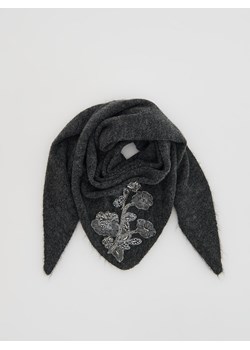 Reserved - Szal z wełną - ciemnoszary - id: 728FD-90X - marki Reserved - 187312541 Reserved - Szal z wełną - ciemnoszary ze sklepu Reserved w kategorii Szaliki i chusty damskie - zdjęcie 187312541