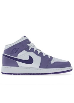 Buty młodzieżowe Nike Air Jordan 1 Mid DQ8423-500 - biało-fioletowe - id: 3241338 - marki Jordan - 187312843 Buty młodzieżowe Nike Air Jordan 1 Mid DQ8423-500 - biało-fioletowe ze sklepu streetstyle24.pl w kategorii Buty sportowe dziecięce - zdjęcie 187312843