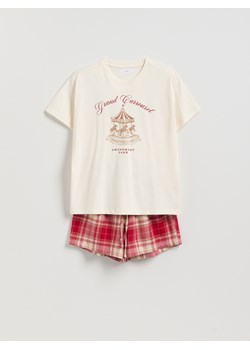 Reserved - Dwuczęściowa piżama z nadrukiem - czerwony - id: 015HE-33X - marki Reserved - 187314924 Reserved - Dwuczęściowa piżama z nadrukiem - czerwony ze sklepu Reserved w kategorii Piżamy damskie - zdjęcie 187314924