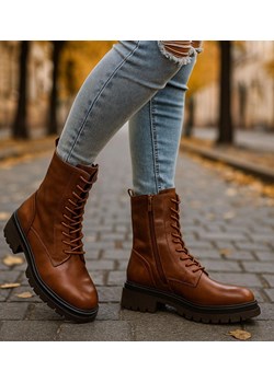 Brązowe trapery damskie z ociepleniem /F1-2 18437 T399/ - id: 33364 - marki Pantofelek24.pl - 187318194 Brązowe trapery damskie z ociepleniem /F1-2 18437 T399/ ze sklepu Pantofelek24.pl w kategorii Workery damskie - zdjęcie 187318194