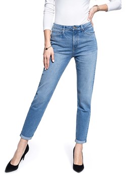 LEE MOM STRAIGHT LIGHT LUNA L32ILTYX - id: 24484 - marki YouNeedit.pl - 187321840 LEE MOM STRAIGHT LIGHT LUNA L32ILTYX ze sklepu YouNeedit.pl w kategorii Jeansy damskie - zdjęcie 187321840