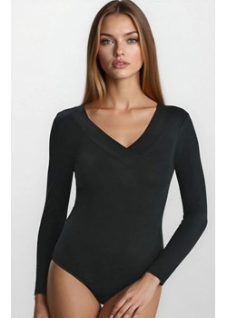 Klasyczne czarne body z dekoltem w serek Ossie 2438, Kolor czarny, Rozmiar L, Teyli ze sklepu Intymna w kategorii Bluzki damskie - zdjęcie 187323784