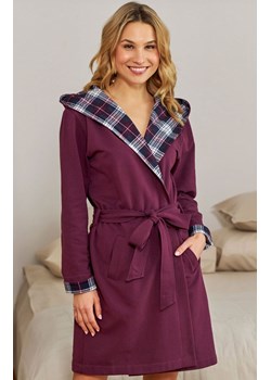 Doctor Nap szlafrok damski z kapturem SWW.7106.BURGUNDY, Kolor burgund, Rozmiar S, Doctor Nap - id: 221715 - marki Doctor Nap - 187323954 Doctor Nap szlafrok damski z kapturem SWW.7106.BURGUNDY, Kolor burgund, Rozmiar S, Doctor Nap ze sklepu Intymna w kategorii Szlafroki damskie - zdjęcie 187323954